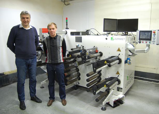 Перемоточно-резальная машина Jurmet Langer3 в типографии «Сигма»